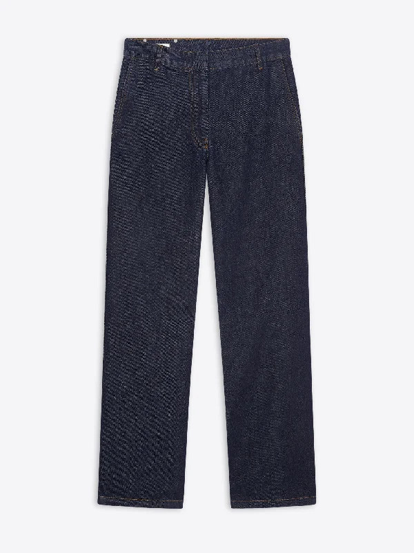 Slouchy jeans